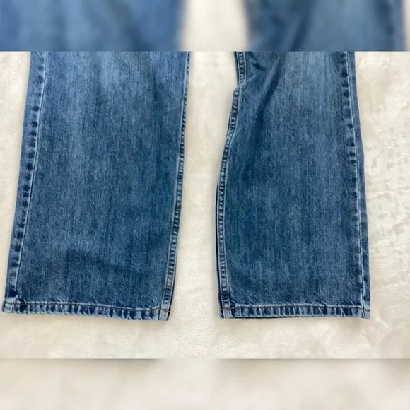 Urban Pipeline Loose Fit Straight Cut Jeans | Men’s 34x32 | Medium Wash Denim - Picture 2 of 9